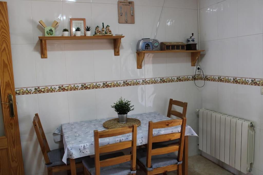 Barcience La Casa De Taramona, Cerca De Puy Du Fouヴィラ エクステリア 写真