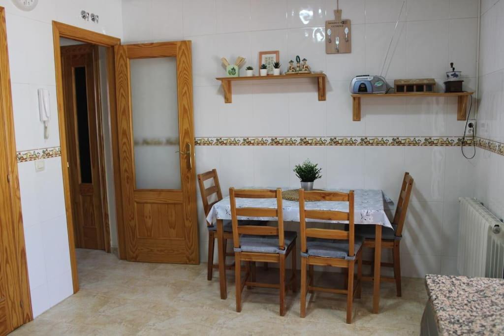 Barcience La Casa De Taramona, Cerca De Puy Du Fouヴィラ エクステリア 写真